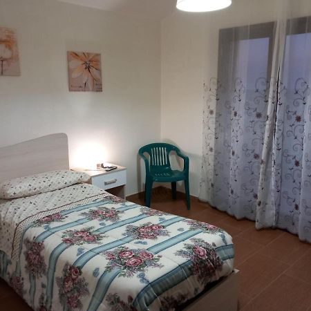 Rosa'S House Bed And Breakfast Santa Margherita di Belice Exterior foto